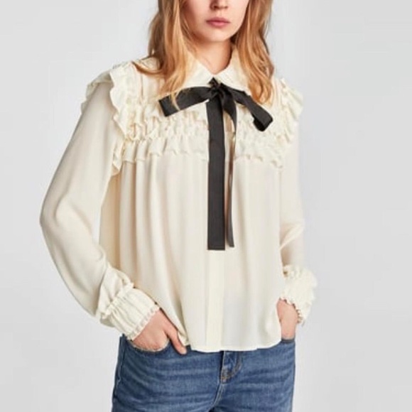 26 Zara Ruffled Blouse - Picture 1 of 1